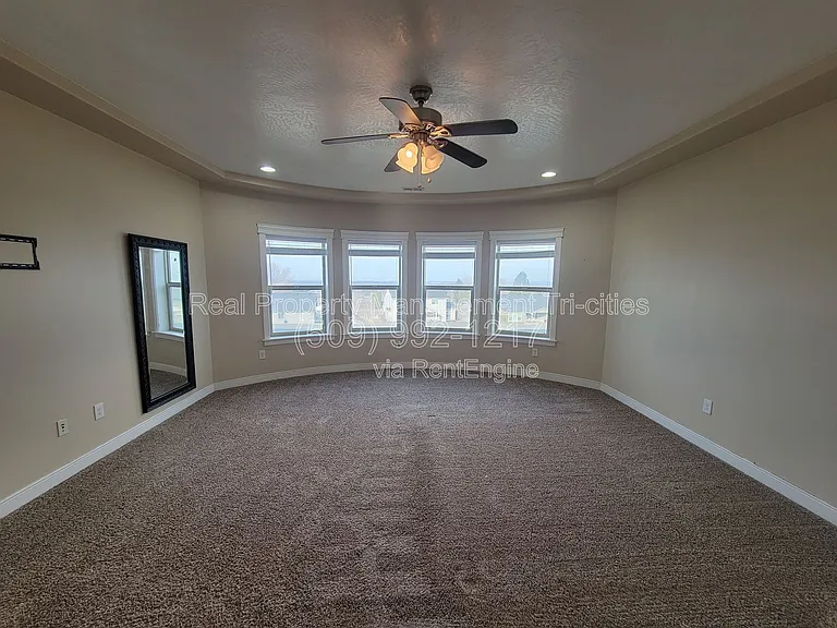 2348 W 49th Ave — Photo 4