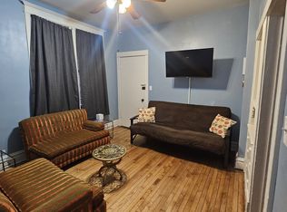 2107 W Coulter St #1R, Chicago, IL 60608