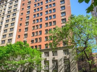 222 E Chestnut St APT 11B, Chicago, IL 60611
