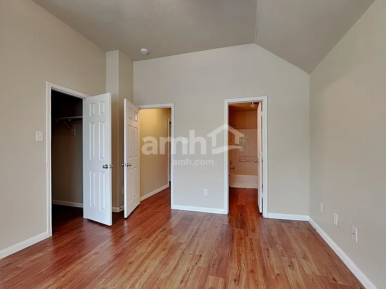 2618 Bammelwood Dr — Photo 10