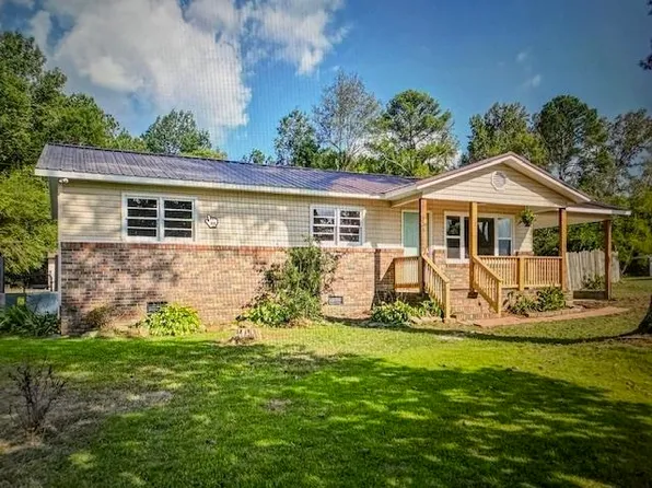 106 Buettner Dr, Cullman, AL 35055