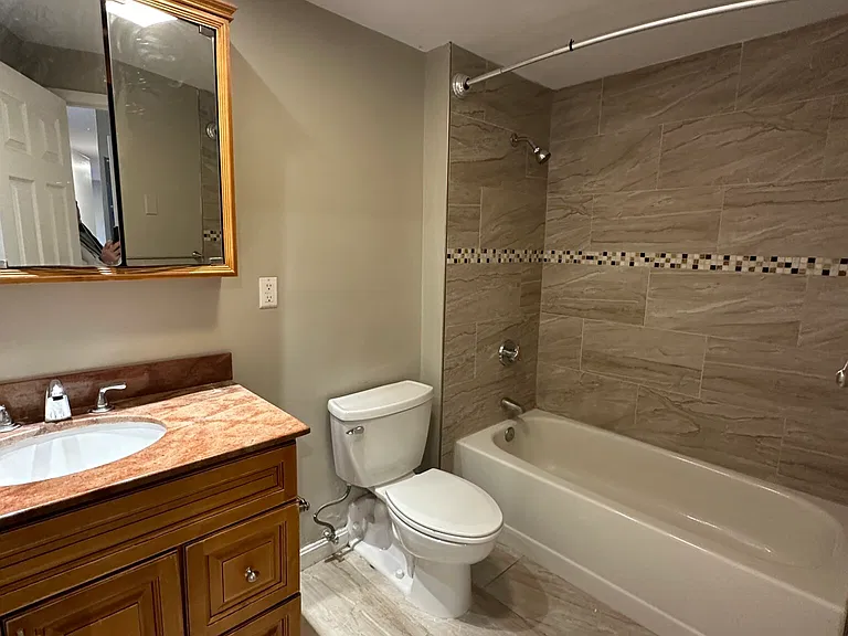 746 Highland Ave #321N — Photo 10