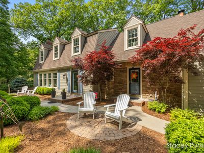 303 Stickney Ridge Rd, Grand Haven, MI, 49417
