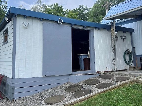 5th image of 4503 Rock Rd