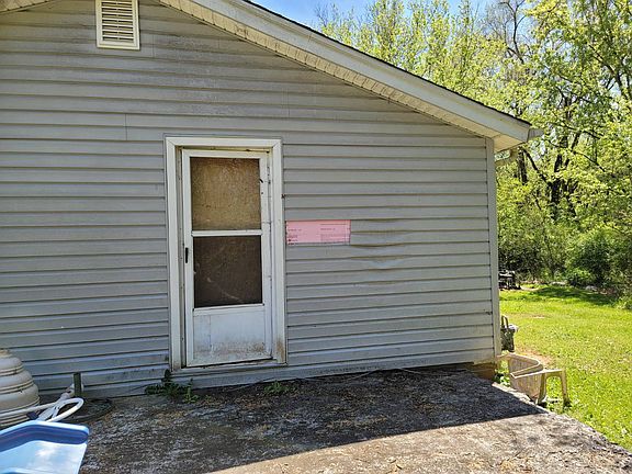 5th image of 3526 Island Home Ave