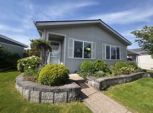 Lakeridge of Eugene Mobile Home Park, Eugene, OR 97408