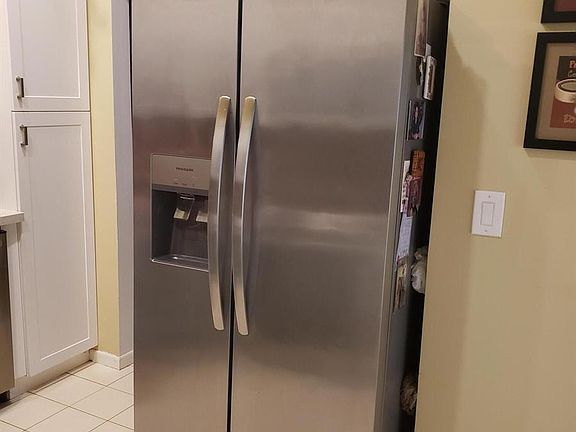 5th image of 10875 Lake Front Pl