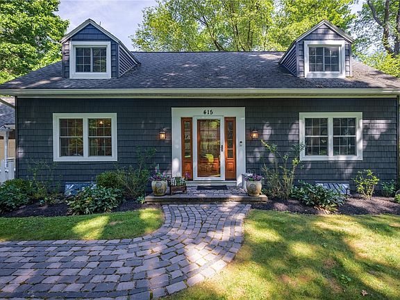 5th image of 415 Oakridge Dr