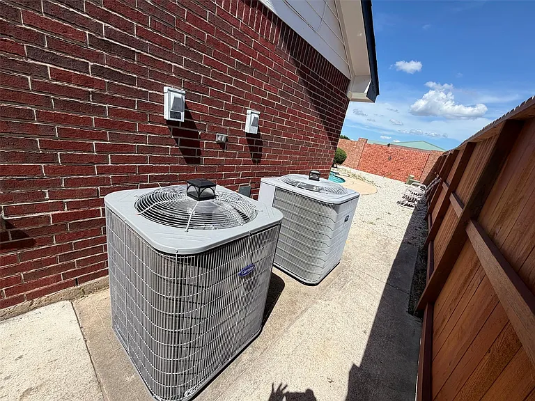 5507 Cranston Ct — Photo 24
