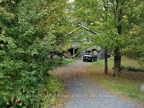 2nd image of 96 Pinewood Rd