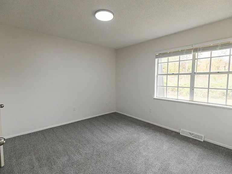 Room 1 Room 1