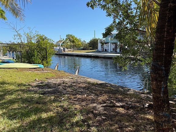 2nd image of 4039 Egret Ln