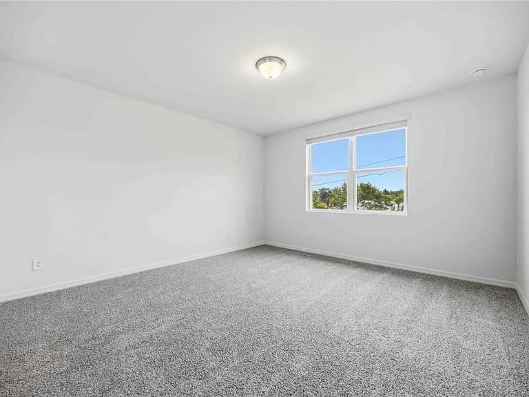 5009 Katrina Dr — Photo 35