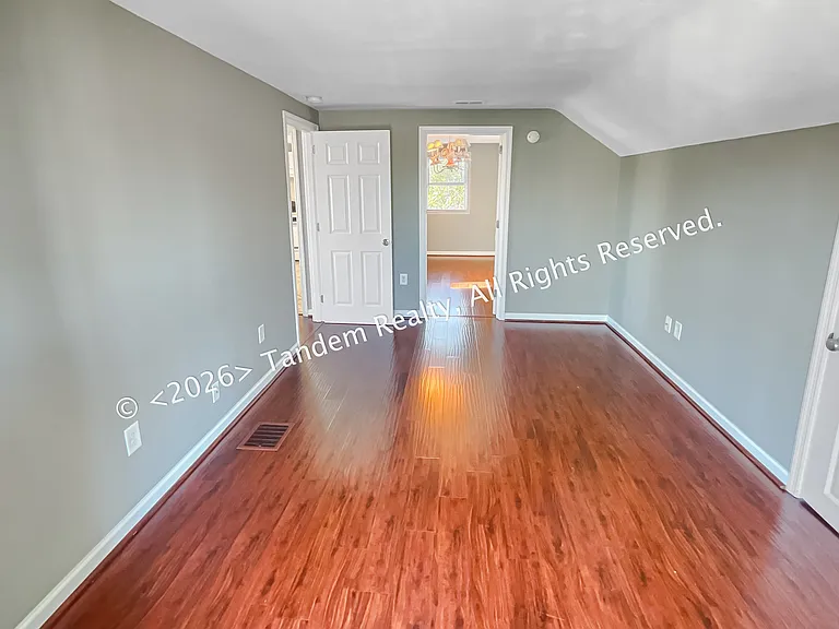 2228 Ashwood Ave #A — Photo 1