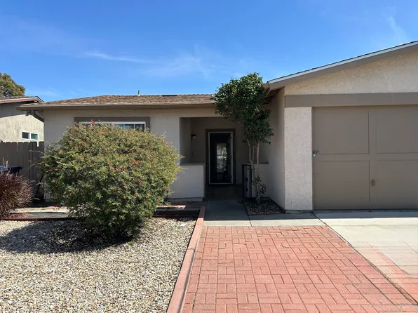 4471 Estada Dr, Oceanside, CA 92057