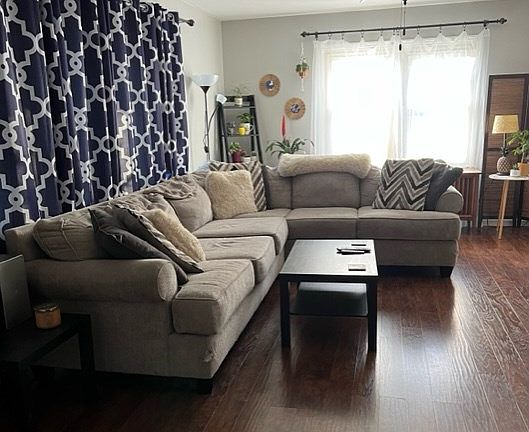 5th image of 1 Applewood Dr