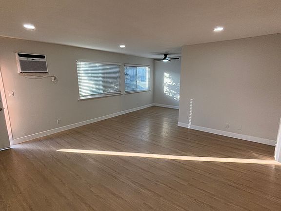 4th image of 10097 Tujunga Canyon Blvd #8