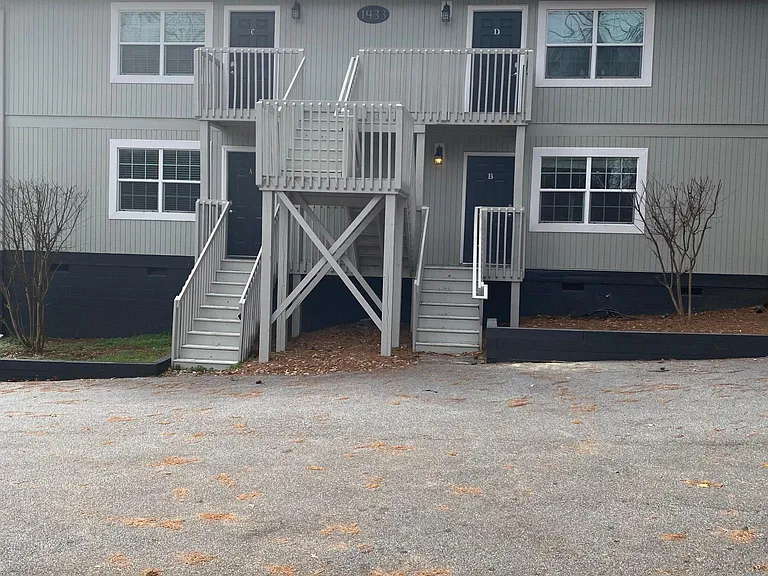 1433 Fernwood Glendale Rd #B — Photo 2