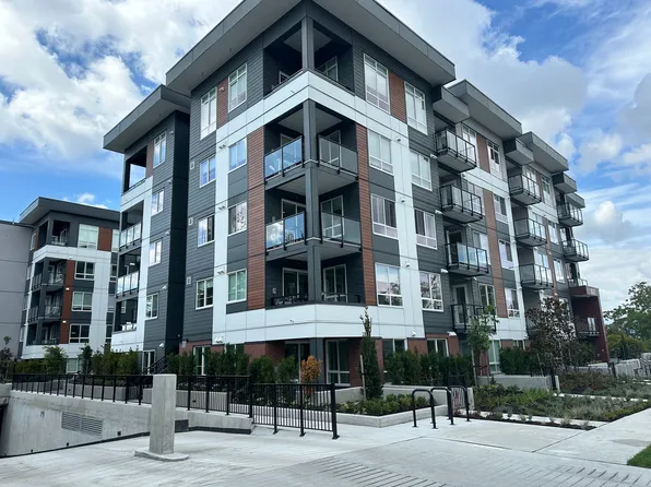 8117 200a St #314, Langley, BC V2Y 2Z5