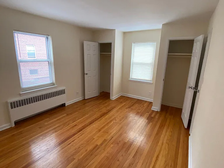 676 Cedar Ln — Photo 7