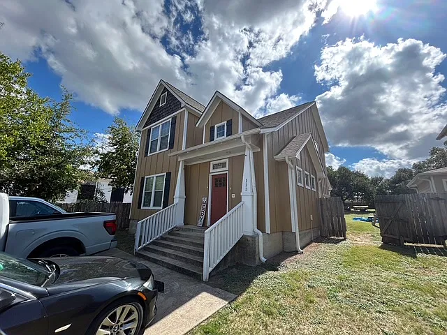 111 Fairway - 1 — Photo 1