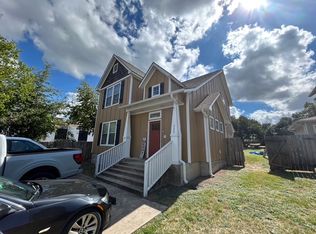 111 Fairway Dr, Bryan, TX 77801