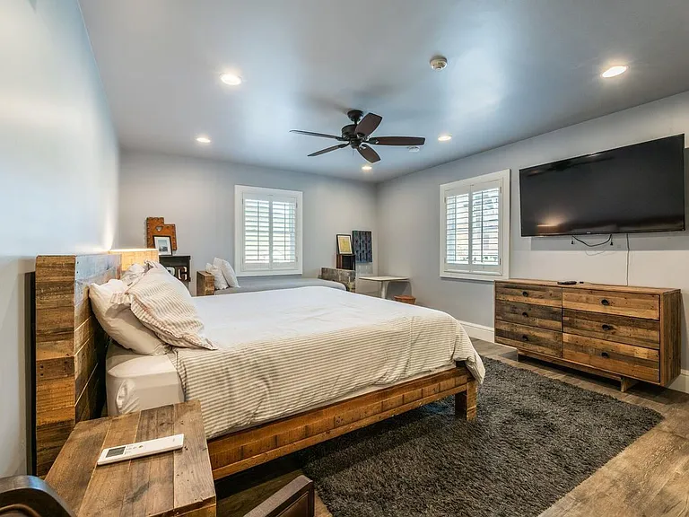 1325 Lowell Ave #5000 — Photo 10