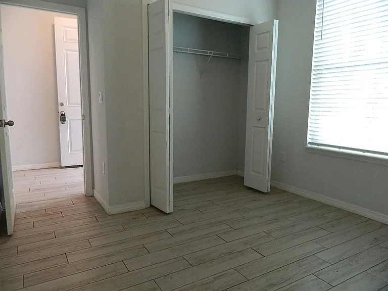 1509 Regan Ave — Photo 4