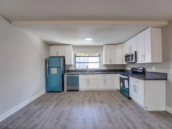 Chamoune Apts, 4226 Chamoune Ave APT 6, San Diego, CA 92115