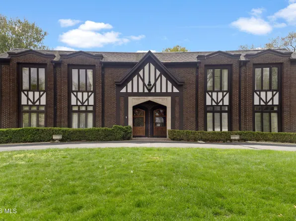 3905 Hillandale Rd APT E, Toledo, OH 43606