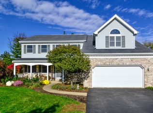 1765 Southampton Ct, Geneva, IL 60134