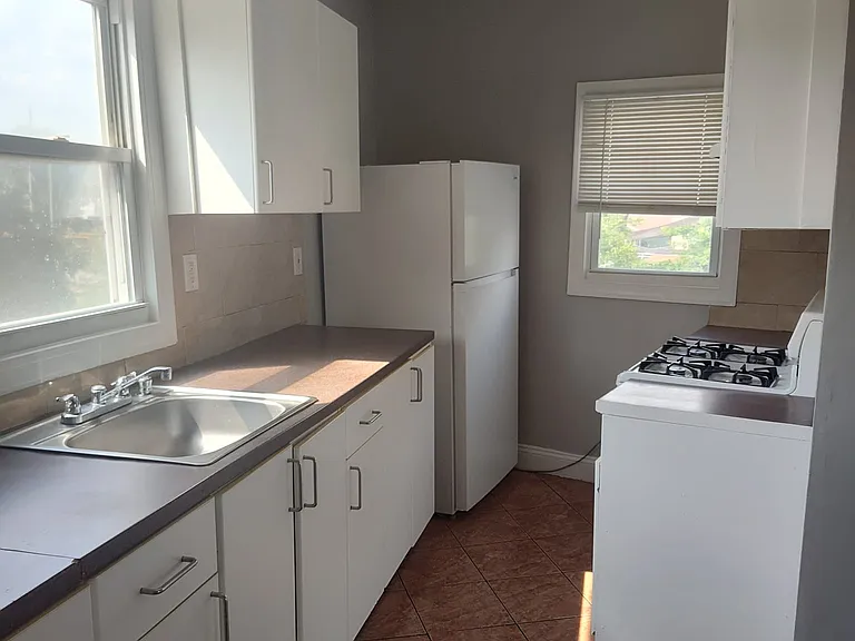 401 River St #2 — Photo 5
