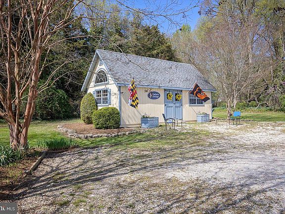 3rd image of 6202 Rock Hall Rd