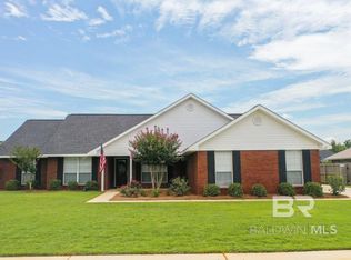 212 Heather Ln, Fairhope, AL 36532