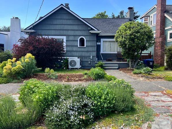 3211 14th Ave S, Seattle, WA 98144