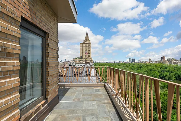 Sold by SERHANT. | media 16