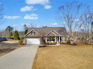 81 Thrasher Ln, Jefferson, GA 30549