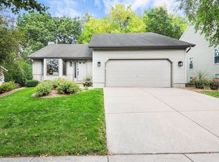 3509 Cosgrove Dr, Madison, WI 53719