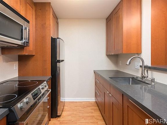 4th image of 377 Mandarin Dr #95