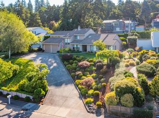 3154 Camellia Dr S, Salem, OR 97302