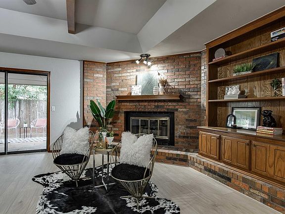 5th image of 2104 Basking Ridge Trl