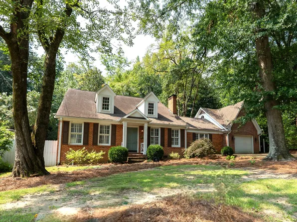 1014 Fawn Dr, Tupelo, MS 38804