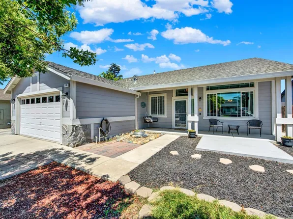 155 Walnut Meadows Court, Oakley, CA 94561