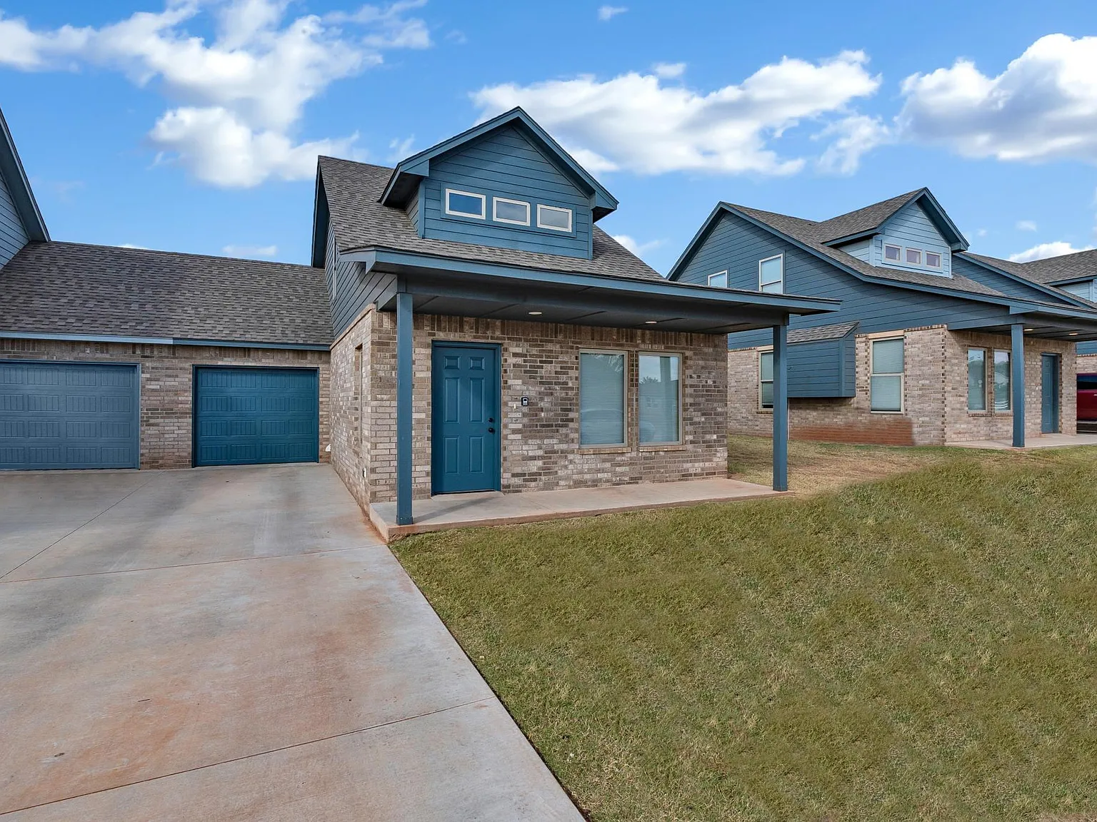 3 bed, 1350 sqft, $1,650 — Photo 3