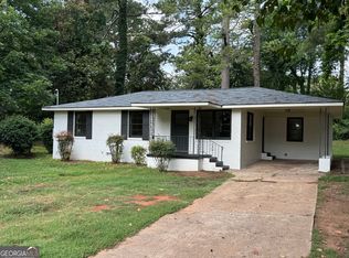 139 Lakeside Dr, Griffin, GA