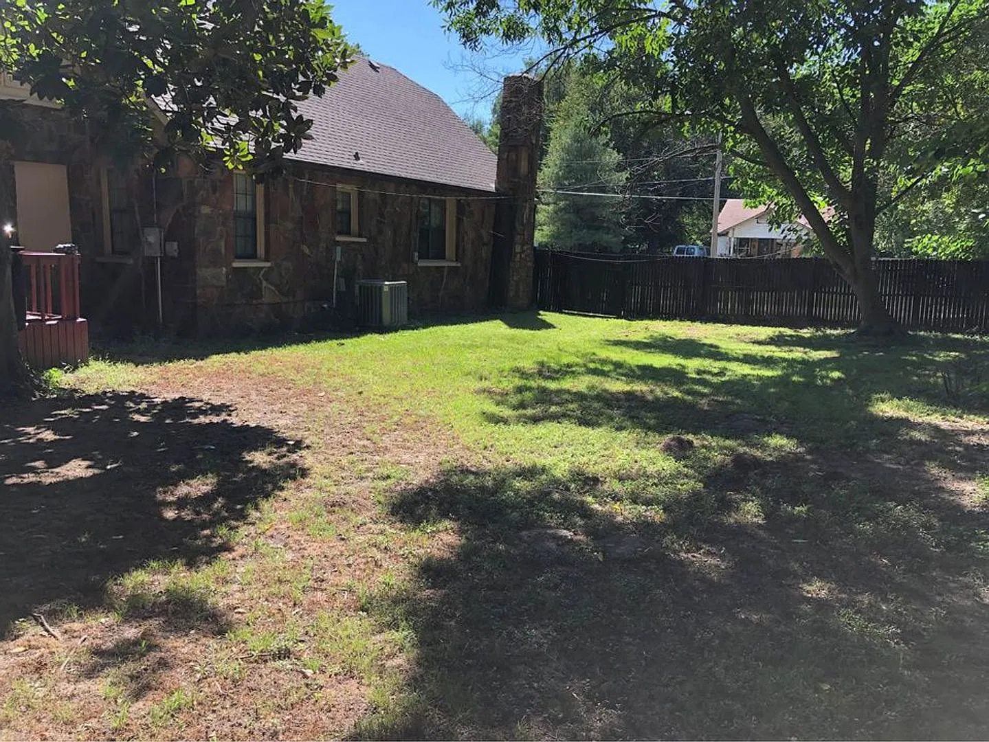 **Bienvenido a la casa de tus suenos Charming 3-Bedroom Home in Desirable Tulsa Neighborhood — Photo 2