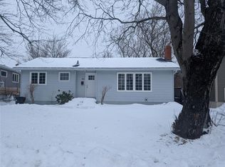 32 DUNDAS Street, St. John`s, NL A1B1X2