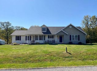 3984 Wesclin Rd, Trenton, IL 62293