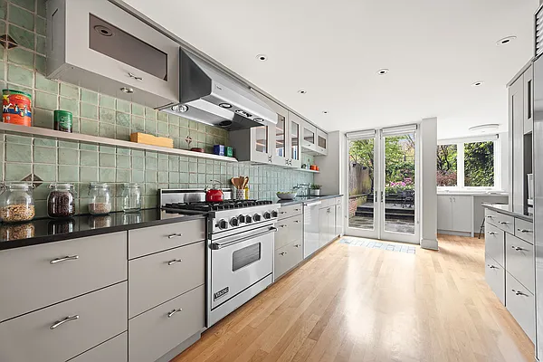 Sold by Corcoran | media 11