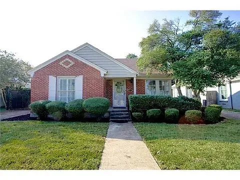 3305 W Biddison St Photo 1